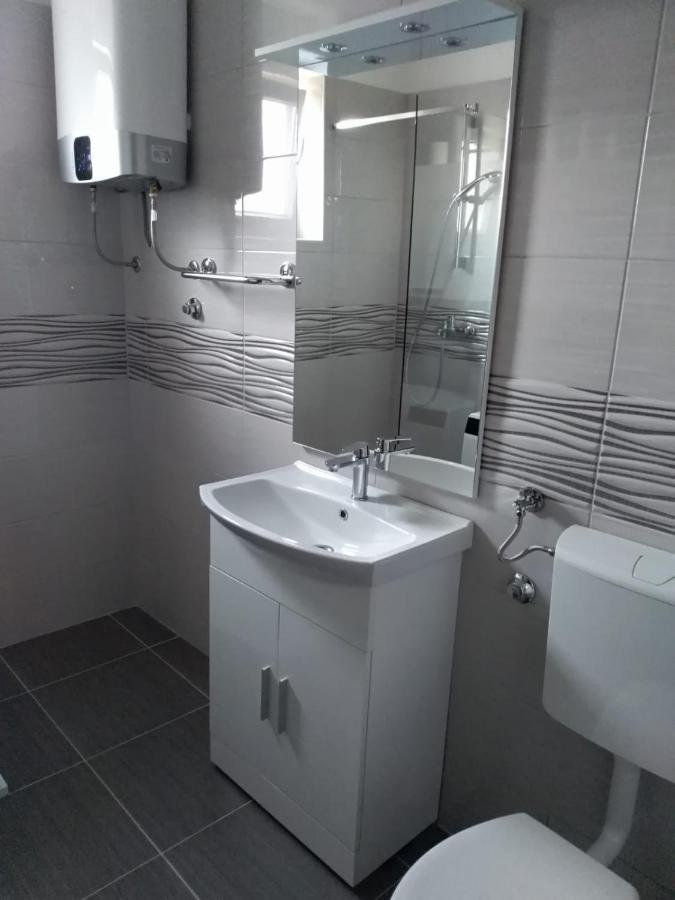 דירות זאדאר Apartman Matea מראה חיצוני תמונה